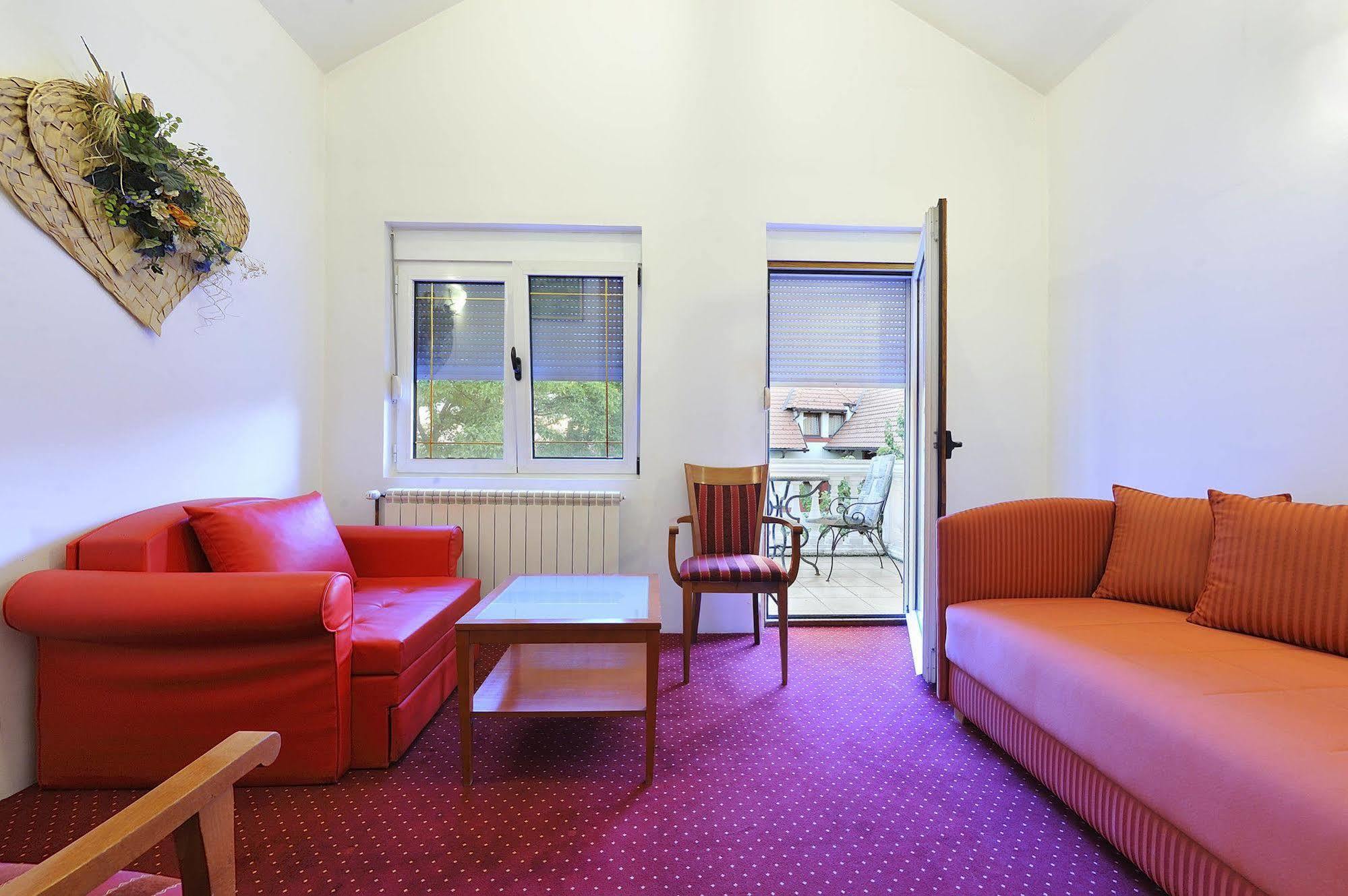 Hotel Sucevic Garni Belgrade Exterior photo