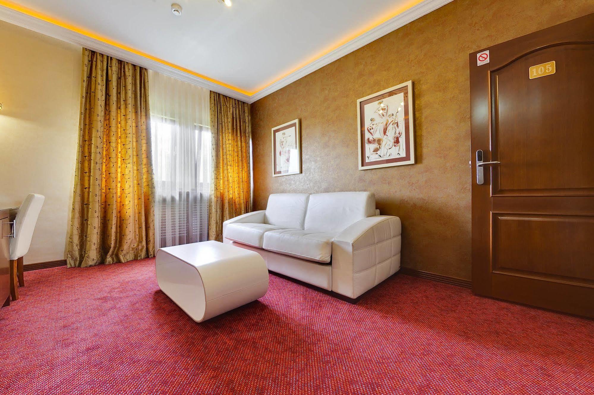 Hotel Sucevic Garni Belgrade Exterior photo