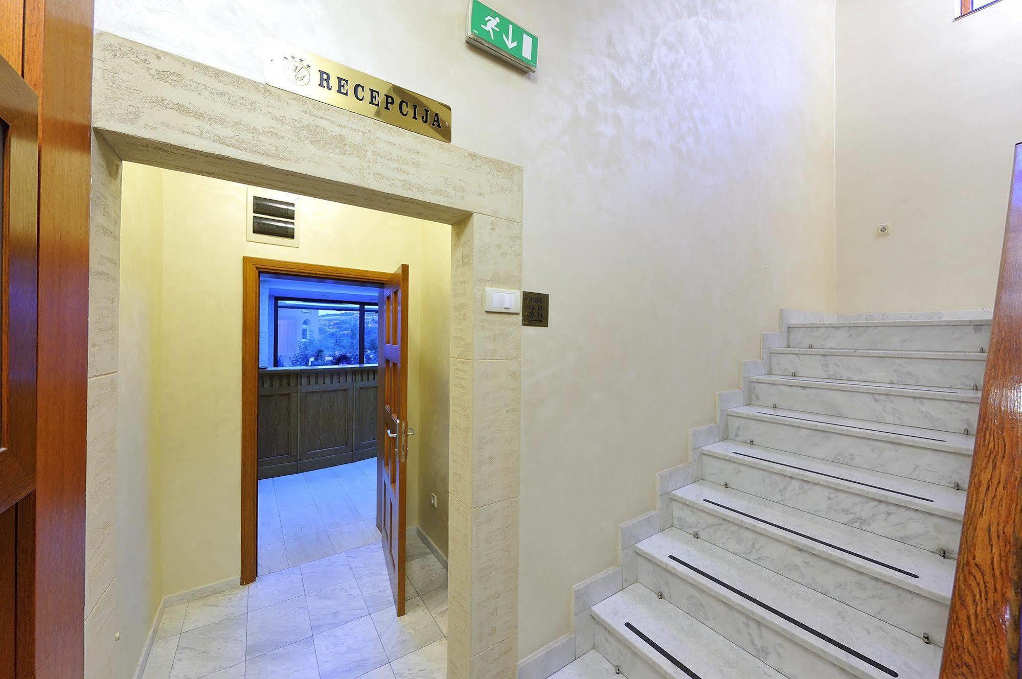 Hotel Sucevic Garni Belgrade Exterior photo
