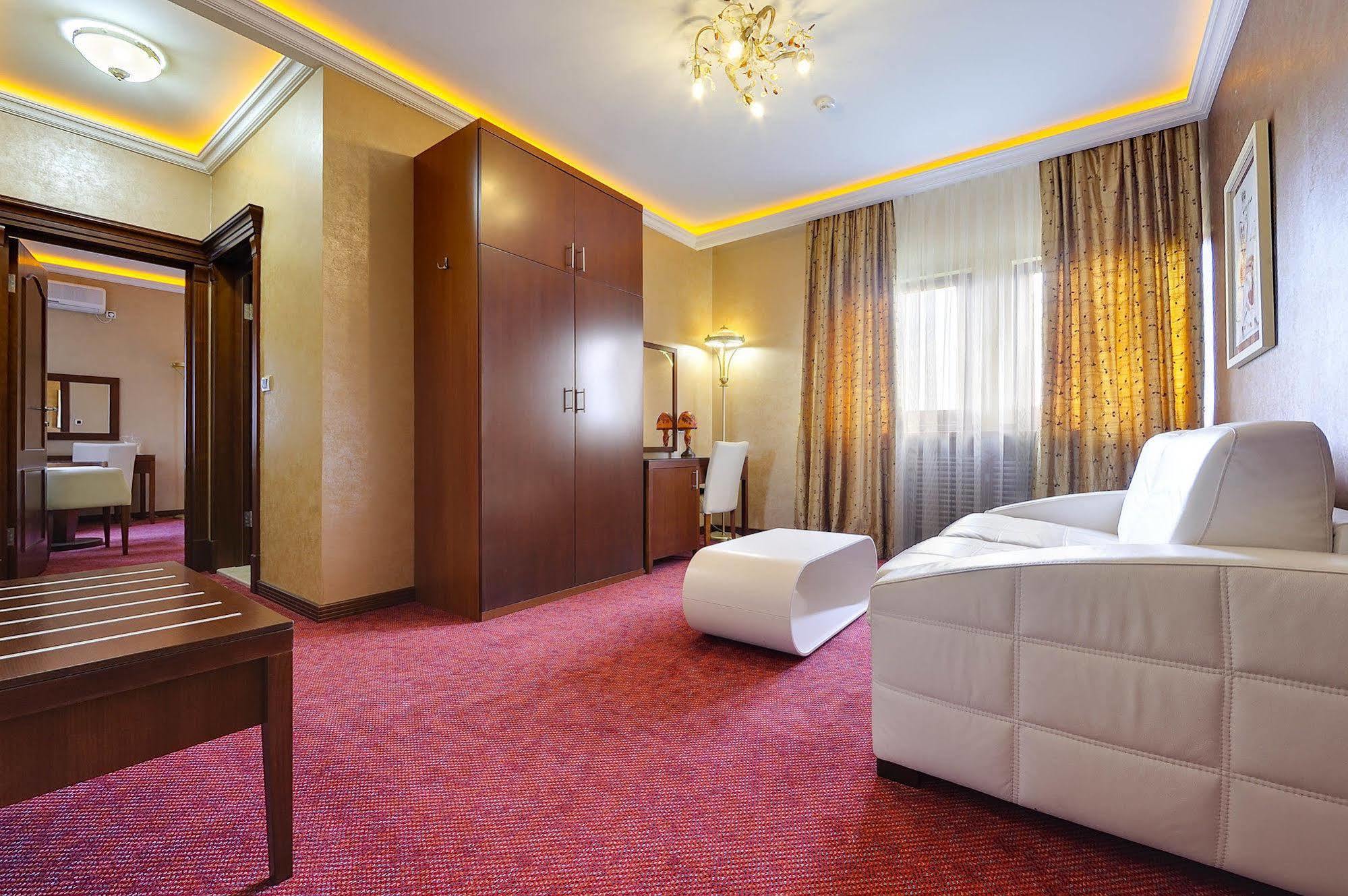 Hotel Sucevic Garni Belgrade Exterior photo