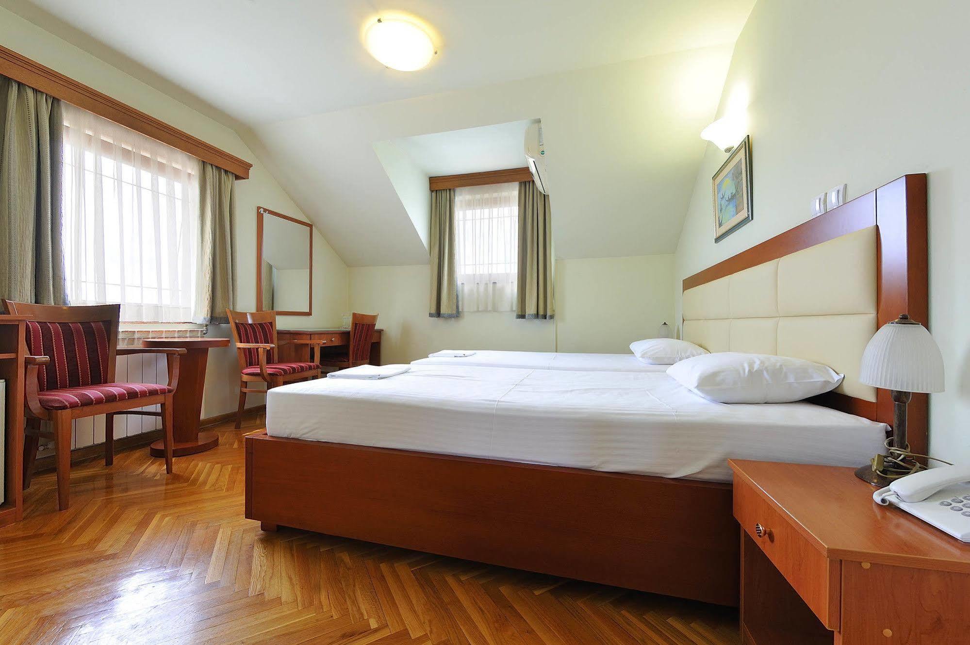 Hotel Sucevic Garni Belgrade Exterior photo